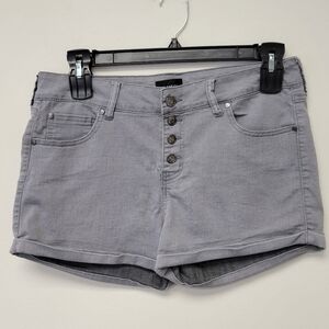 Celebrity Pink Jean Short Light Wash Grey 13